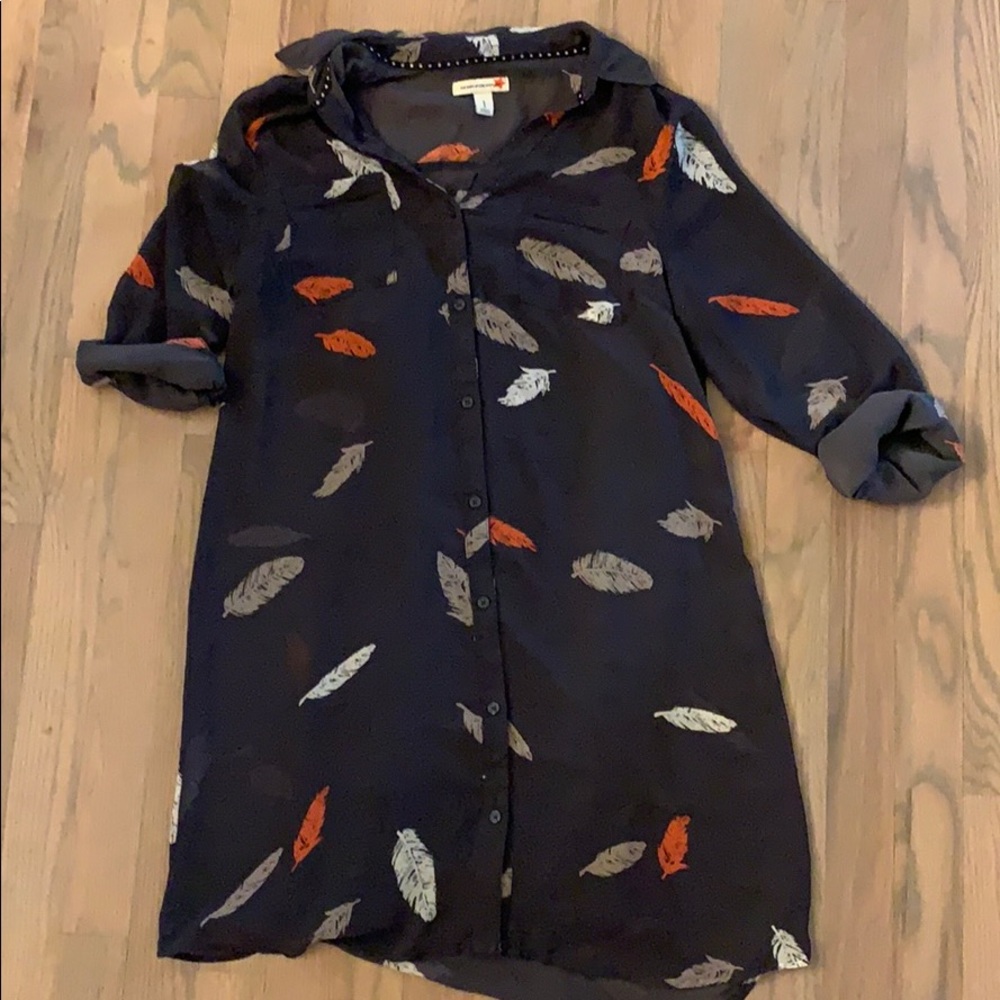 Short patterned dress